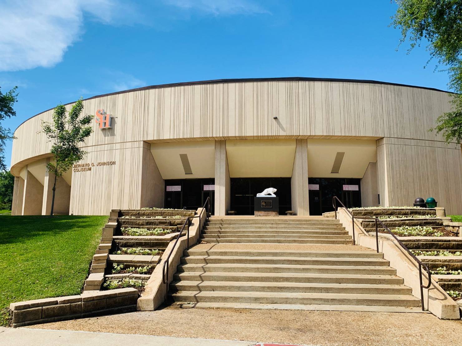 Sam's State University - After